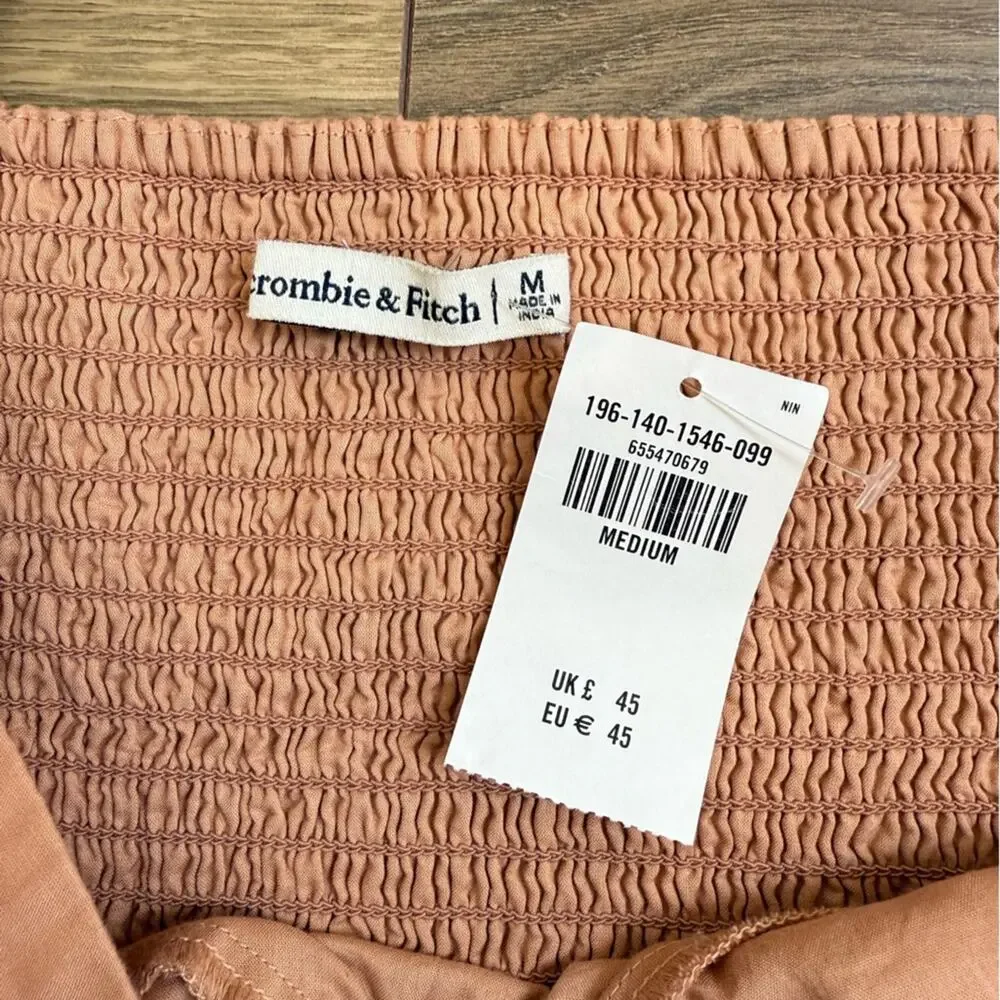 NWT Abercrombie & Fitch O-Ring Sweetheart Neck Puff Sleeve Crop Top Peach Sz Med
